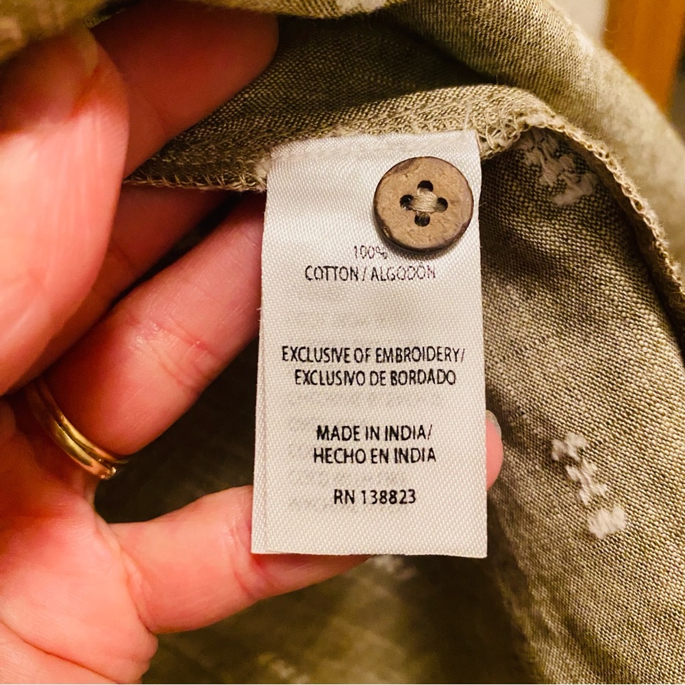 ⭐️ Shyanne Life Women's Olive Dobby Core Long Sleeve - Picture 6 of 7